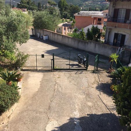 Casa vacanze la tuia Castellabate Esterno foto