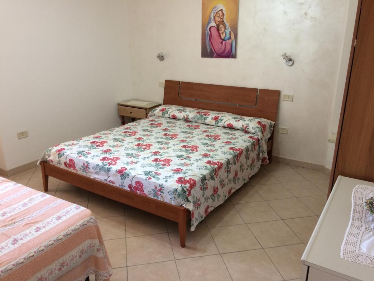 Casa vacanze la tuia Castellabate Esterno foto